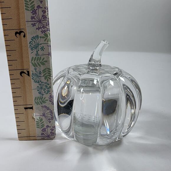 Shannon Hand Crafted Crystal Pumpkin Hollow Paper Weight Designs of Ireland - Picture 5 of 6